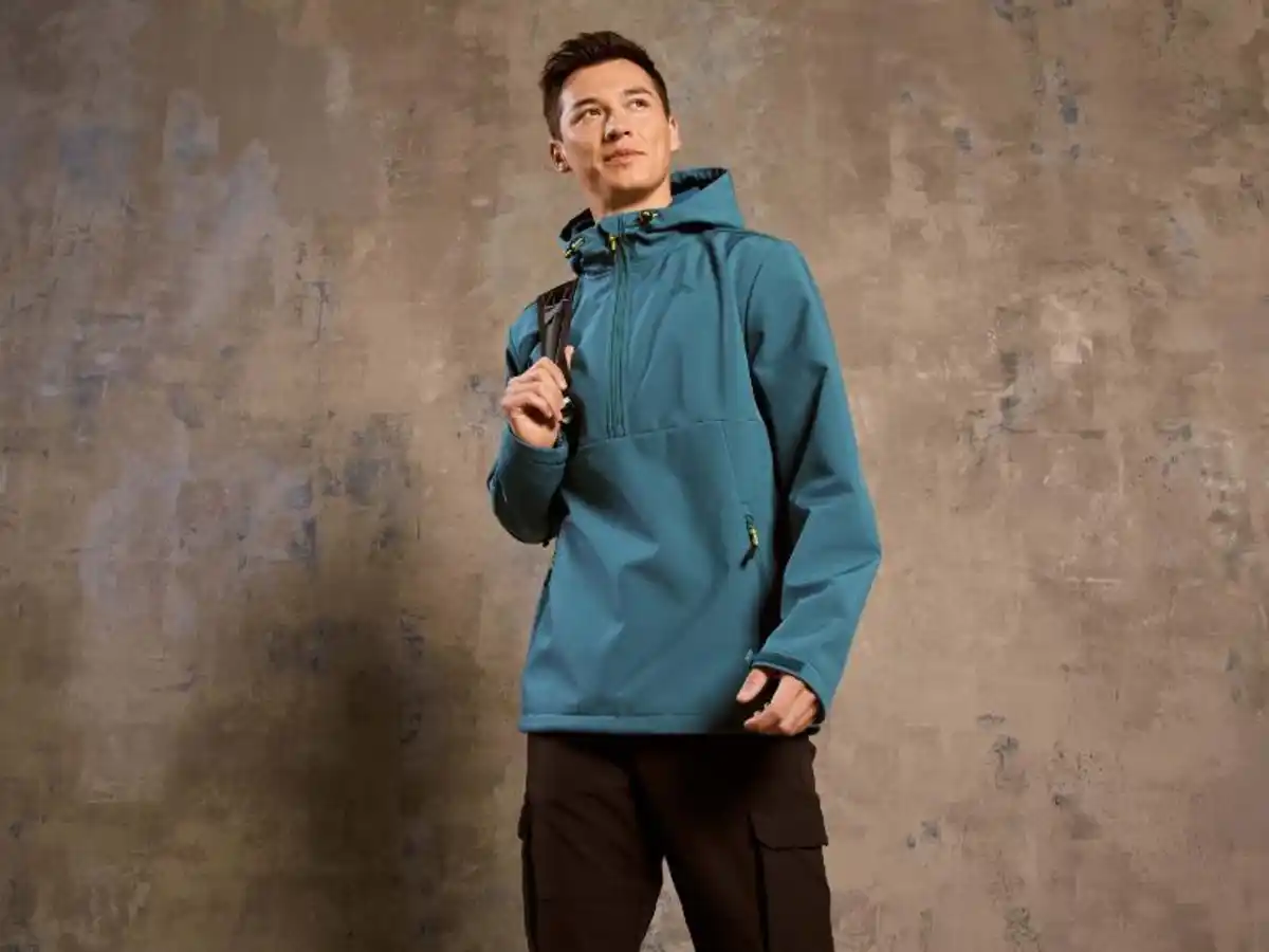 Bild 3 von CRIVIT Herren Softshelljacke, wasserabweisendes Obermaterial