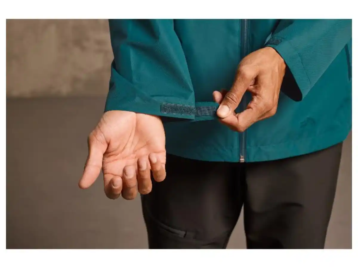 Bild 4 von CRIVIT Herren Allwetterjacke, wind- und wasserdicht