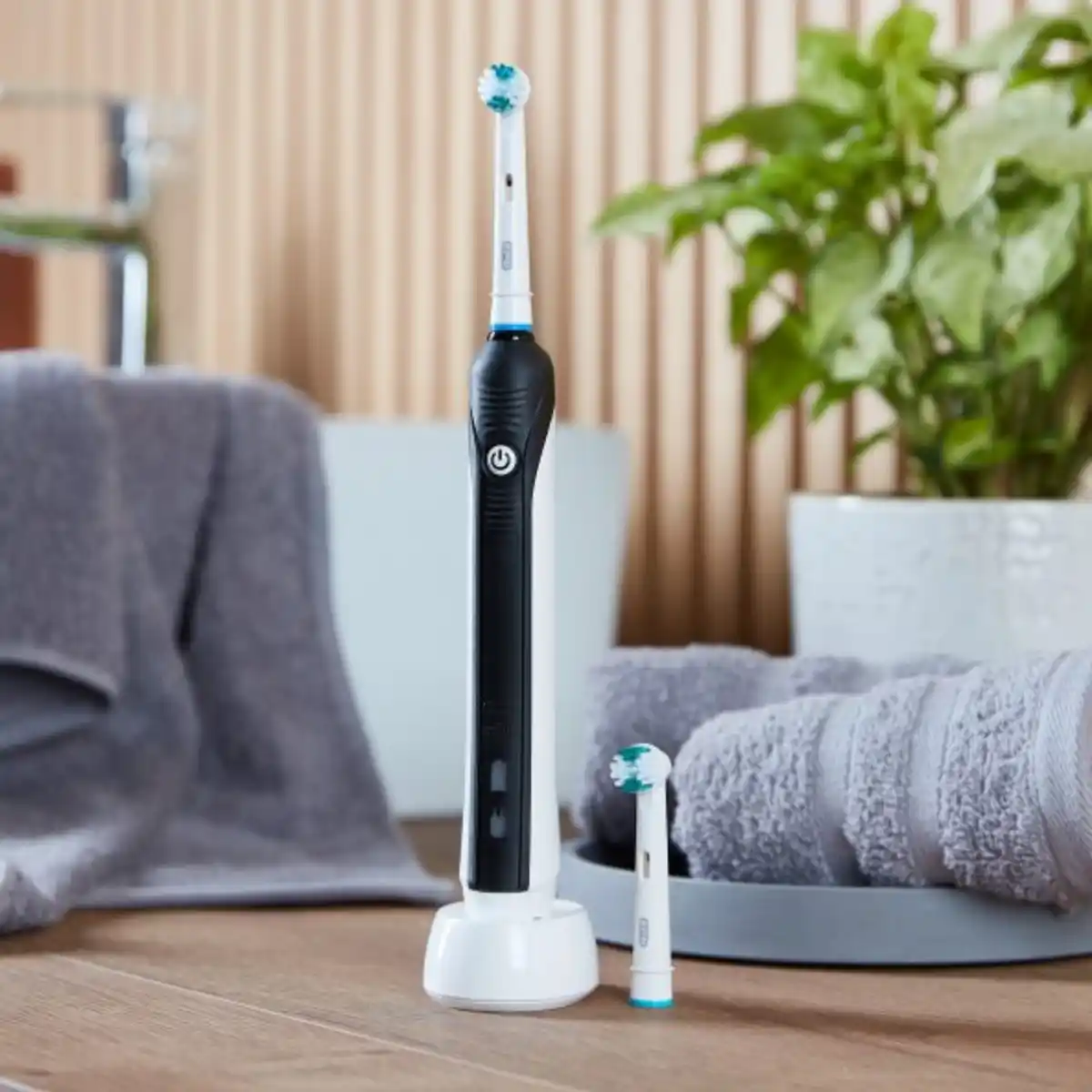 Bild 2 von ORAL-B Elektrische Zahnbürste Pro 1 Easy Clean