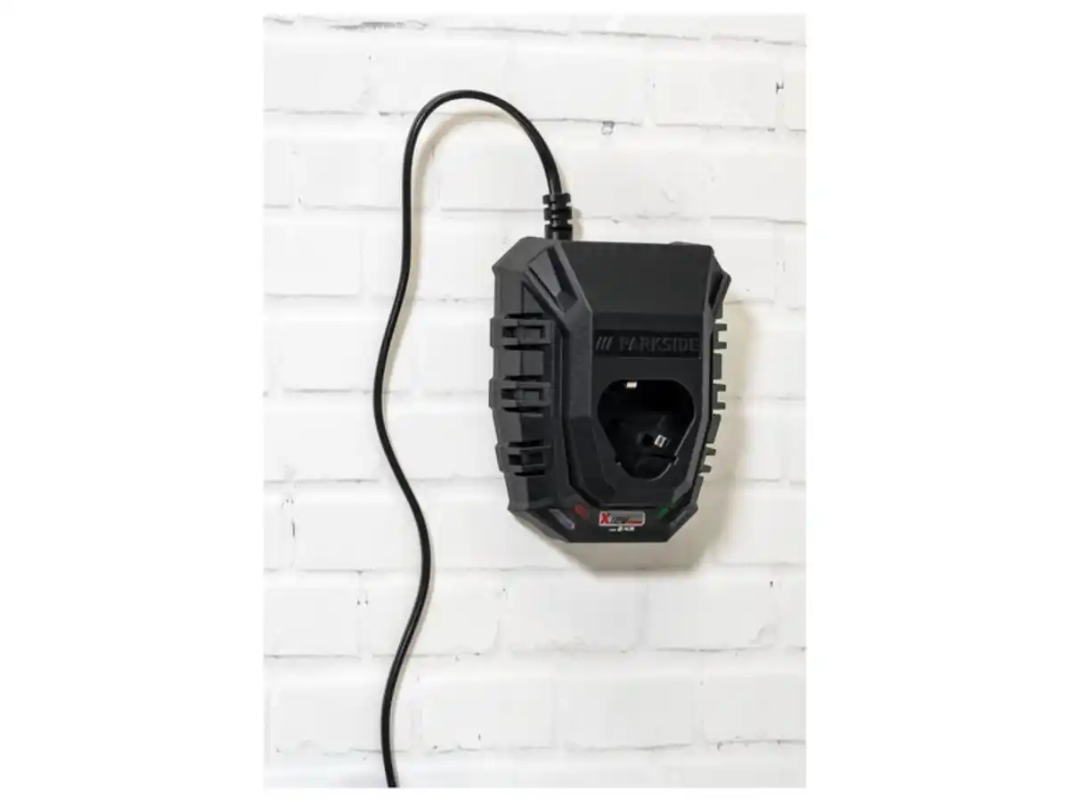 Bild 3 von PARKSIDE® 12 V / 2,4 A Akku-Ladegerät »PLGK 12 A3«