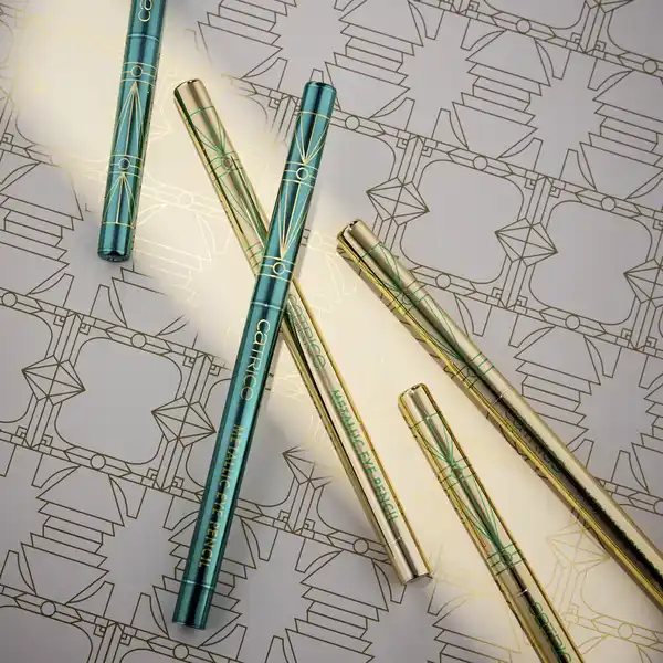 Bild 2 von Catrice FESTIVE TREASURES Metallic Eye Pencil C02 Gold Rush, 0,2 g