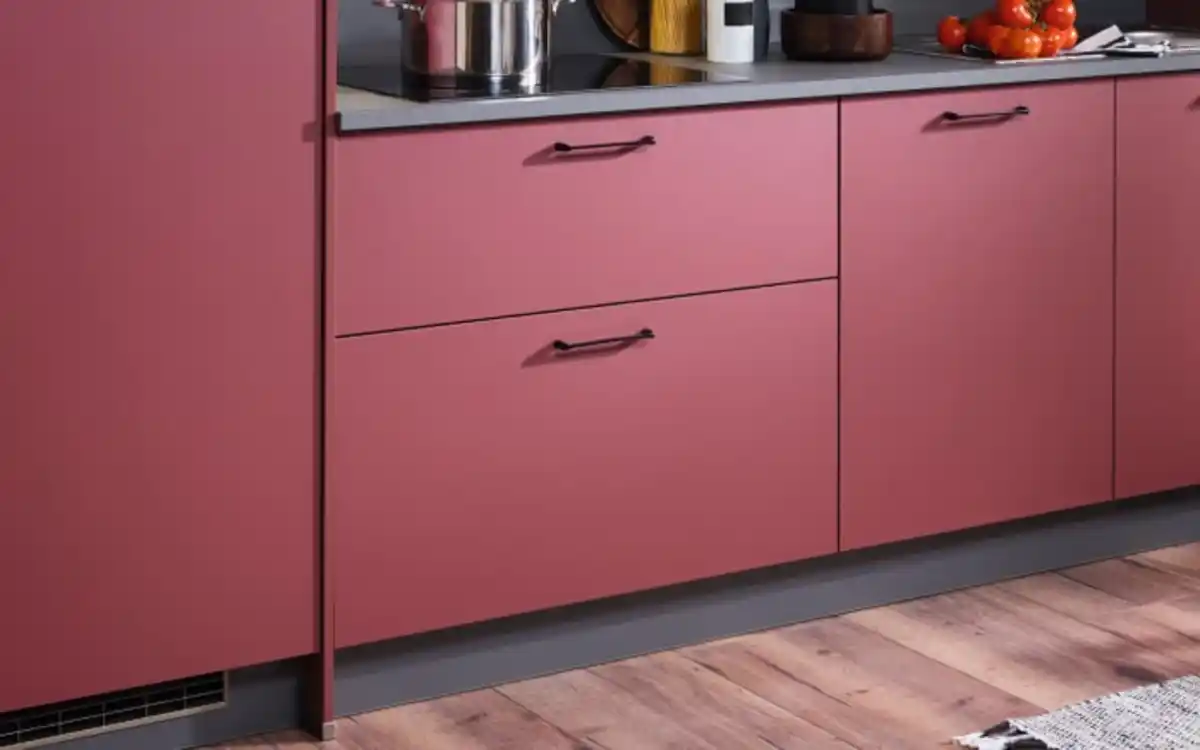 Bild 3 von Express Küchen - Einbauküche Win, kaminrot, inkl. Privileg Elektrogeräte