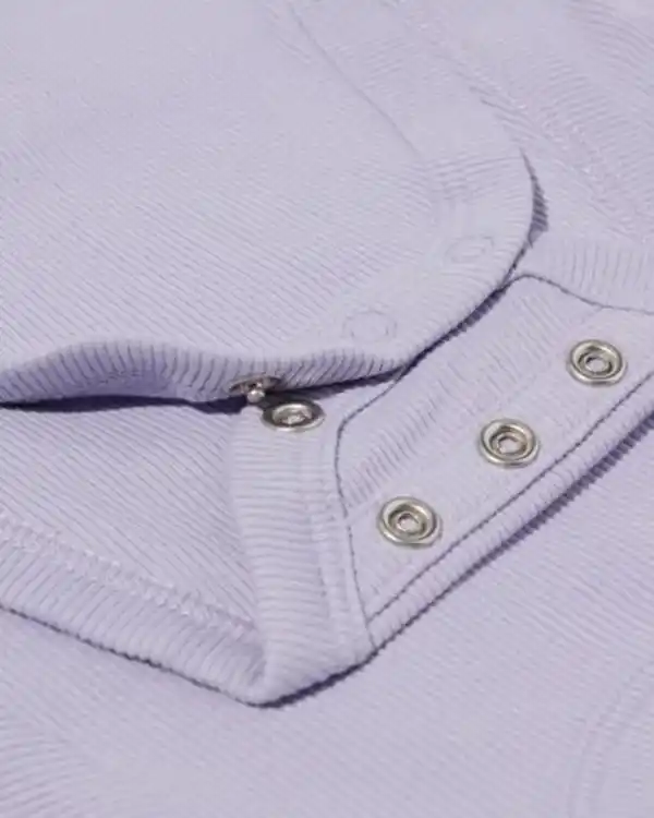 Bild 4 von größenflexibler Newborn-Wickelbody, Feinripp, mit Bambus/Elasthan violett