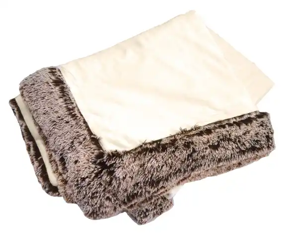 Bild 1 von Wohndecke mit Fellrand