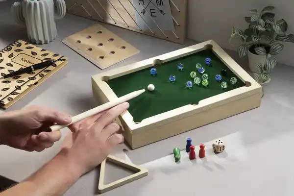 Bild 3 von IDEENWELT 3in1 Mini-Spiel Billiard