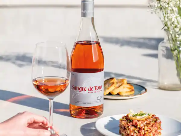 Bild 4 von Sangre de Toro Rosé 0,0 vegan alkoholfrei