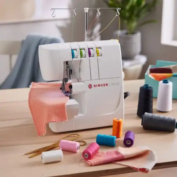 Bild 2 von SINGER Overlock-Nähmaschine
