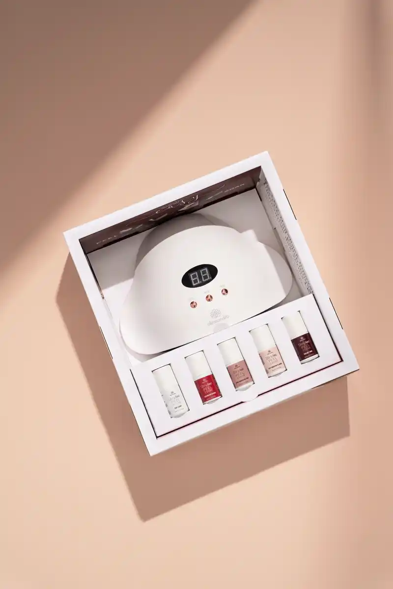 Bild 3 von Alessandro STRIPLAC PEEL OR SOAK Deluxe Starter Kit