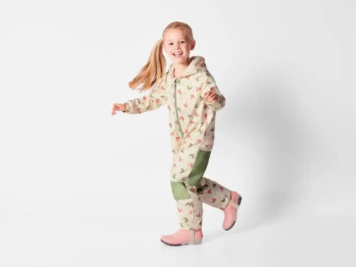 Bild 3 von lupilu® Kinder Matsch- und -Buddel-Overall, aus 3-lagigem Softshell-Material