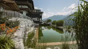 Österreich - Oberpinzgau - Neukirchen am Großvenediger - BergBaur - Das Crazy Farming Hotel