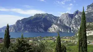 Italien - Gardasee - 4* Hotel Donna Silvia