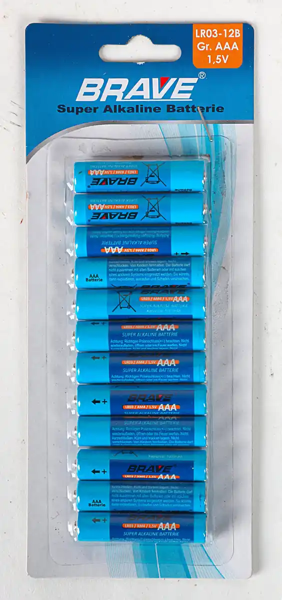Bild 1 von Brave Super Alkaline Batterie AAA LR03 1,5V 12 Stück