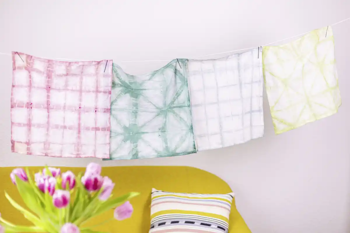 Bild 4 von simplicol Textilfarbe Intensiv Strawberry Cream