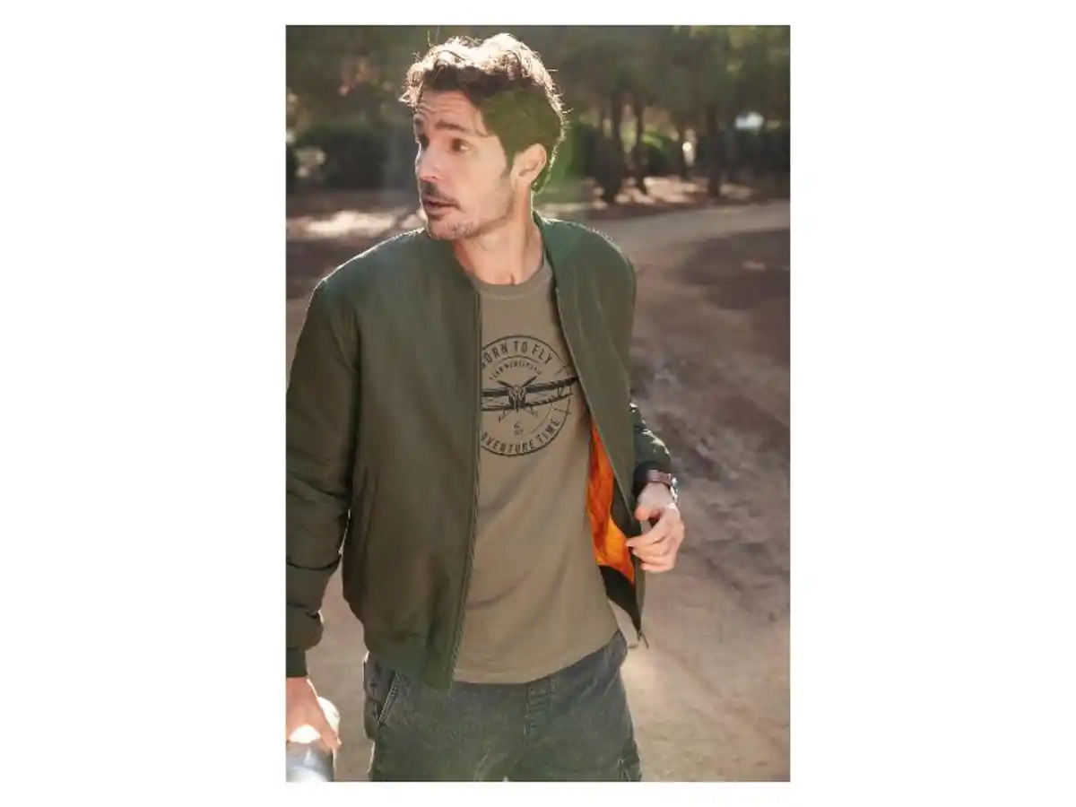 Bild 3 von LIVERGY® Herren T-Shirt aus reiner Baumwolle