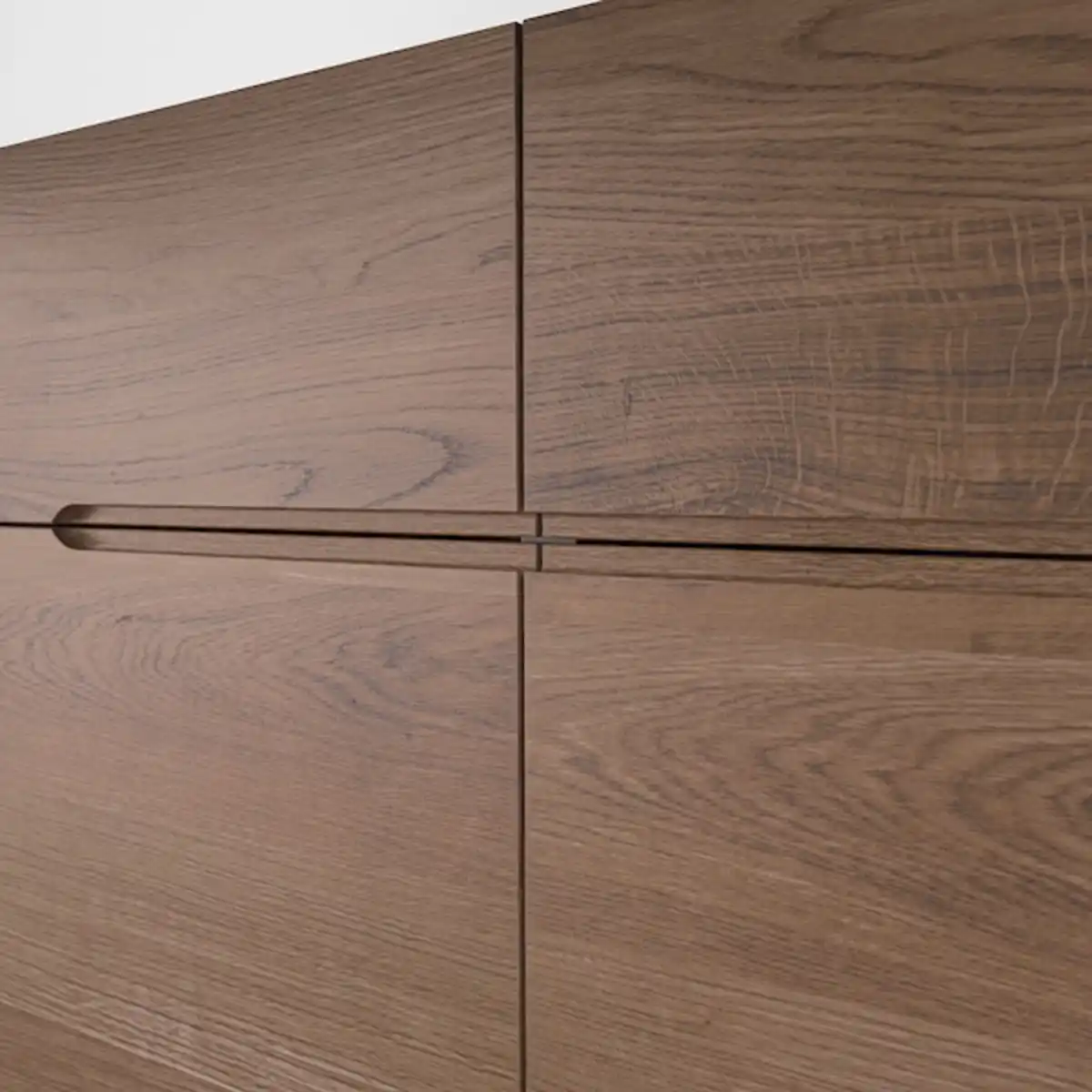 Bild 2 von KLACKENÄS Sideboard, schwarz/Eichenfurnier braun las. 120x97 cm