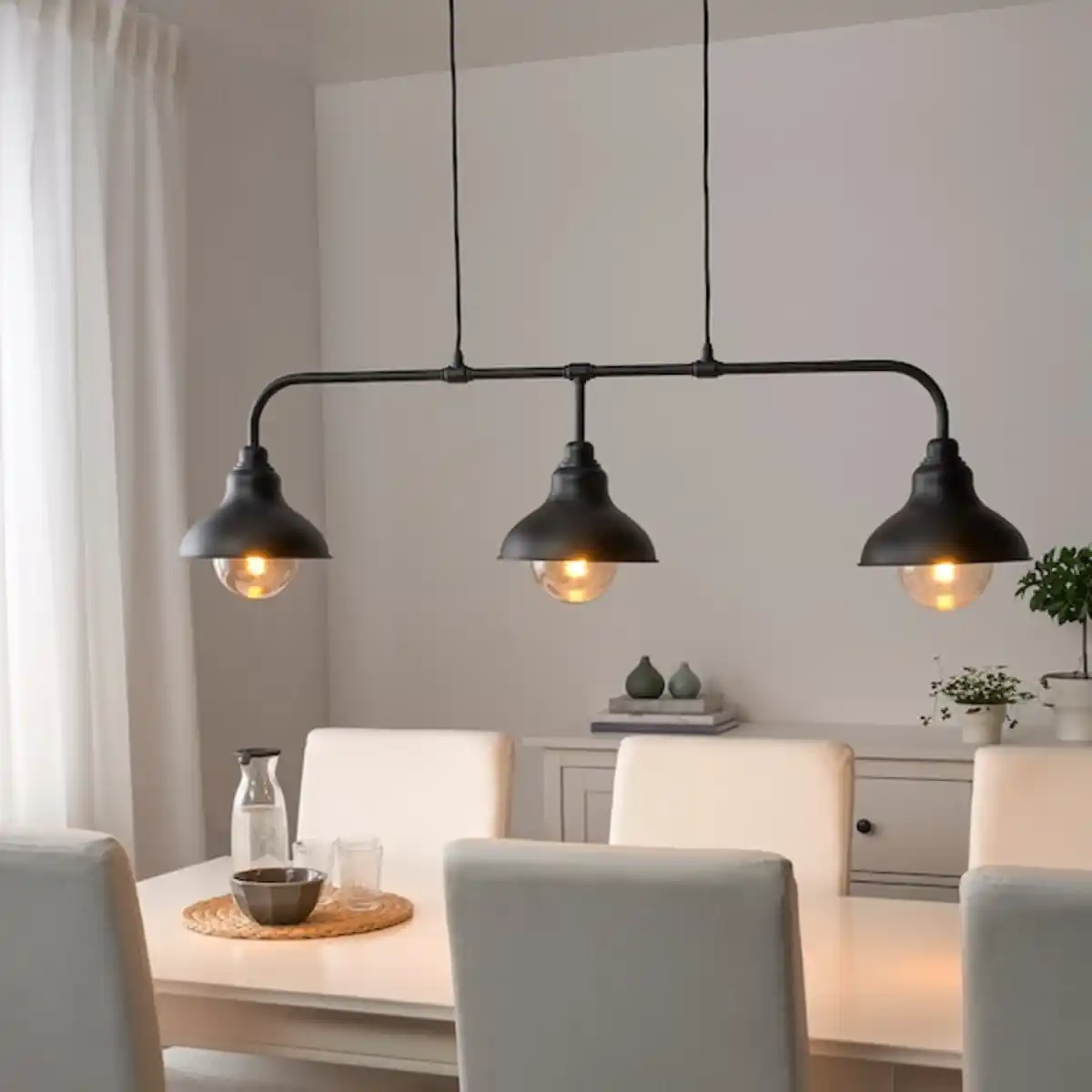 Bild 2 von AGUNNARYD Hängeleuchte mit 3 Leuchtenschirmen, schwarz 122 cm
