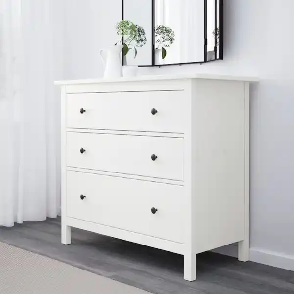 Bild 2 von HEMNES Kommode mit 3 Schubladen, weiß gebeizt 108x96 cm