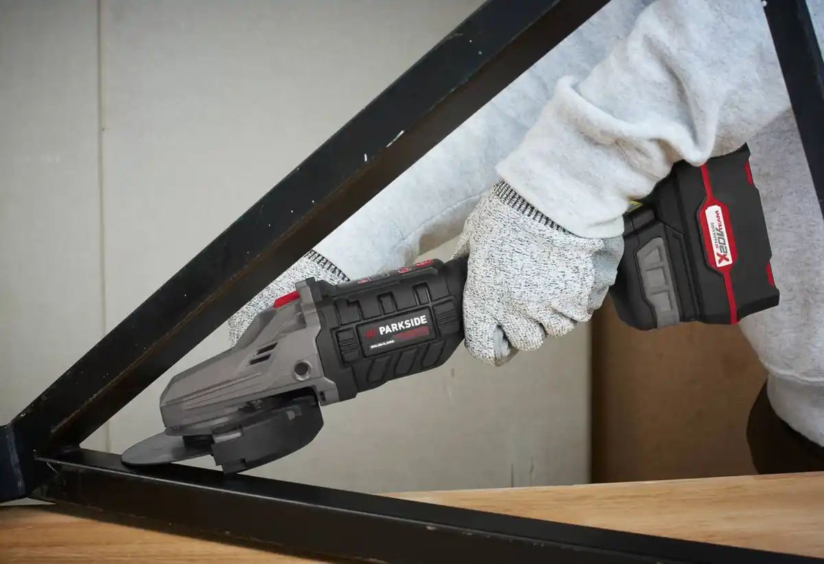 Bild 4 von PARKSIDE® Akku-Winkelschleifer 20 V »PPWSFA 20-Li B3« mit Akku