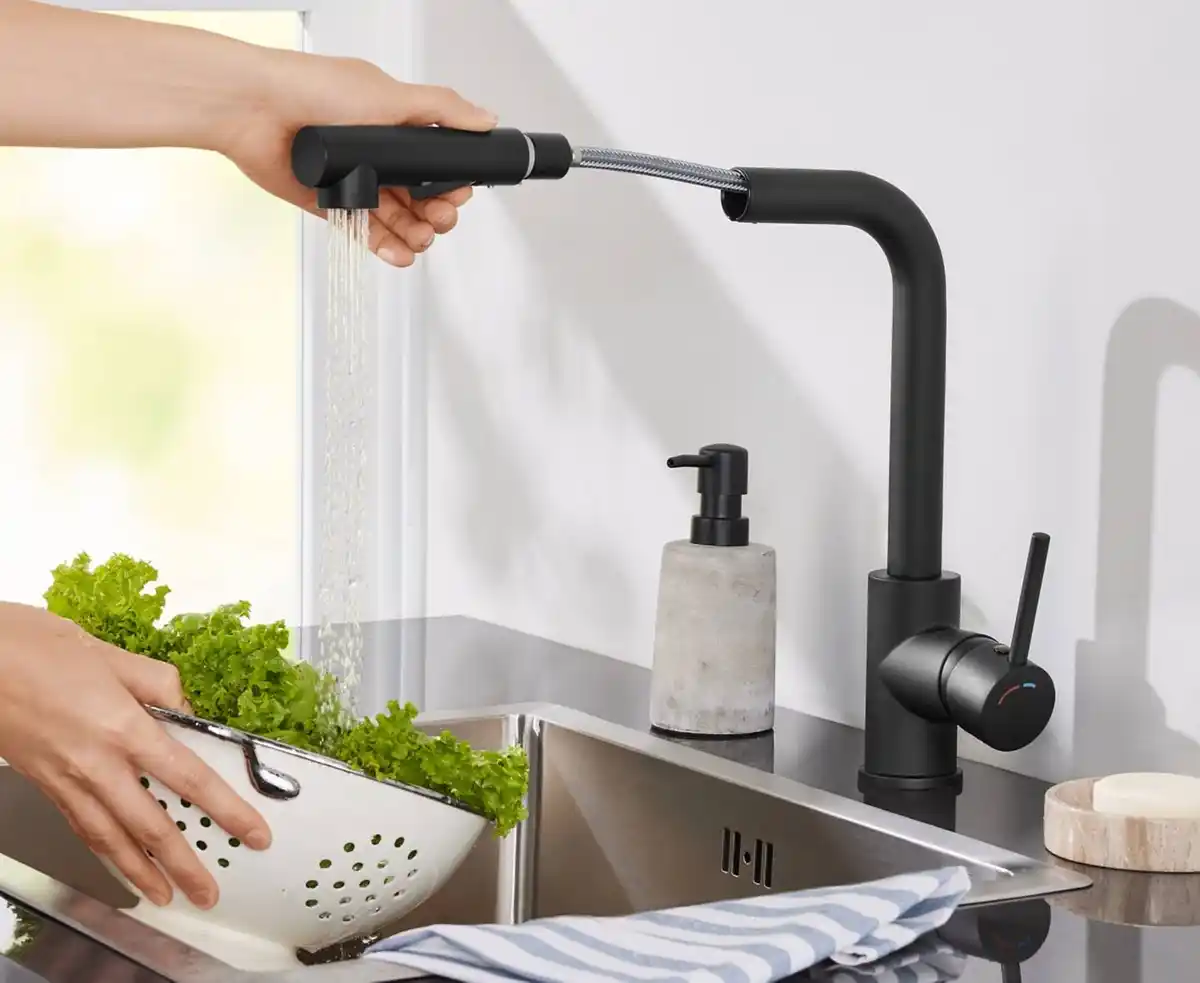 Bild 2 von LIV&BO® Küchenarmatur quadratisch