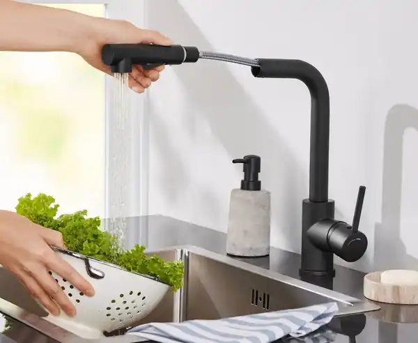 Bild 2 von LIV&BO® Küchenarmatur quadratisch