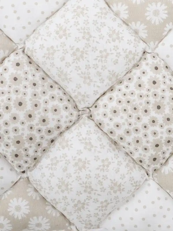 Bild 3 von Stuhlkissen im Patchworkdessin 40x40cm Braun