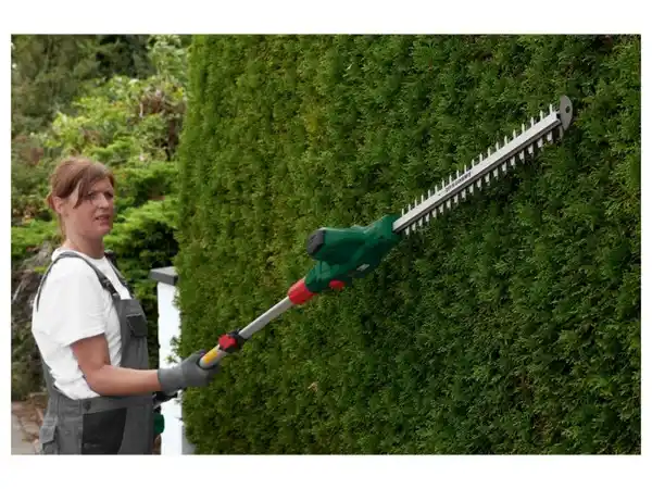 Bild 3 von PARKSIDE® 20 V Akku-Teleskop-Heckenschere »PTHSA 20-Li C4«, ohne Akku und Ladegerät