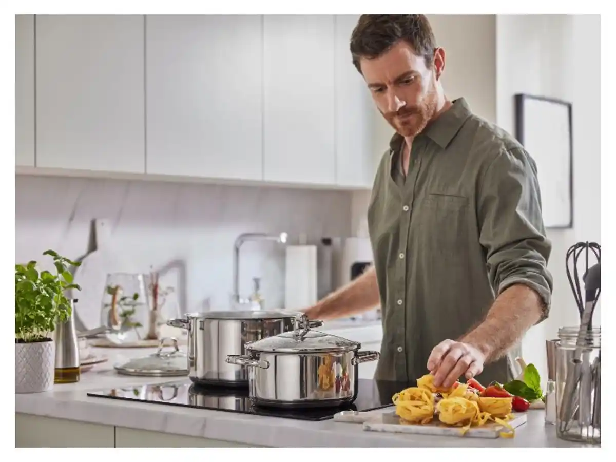 Bild 2 von LIVARNO home Edelstahl-Topf Ø 20 cm