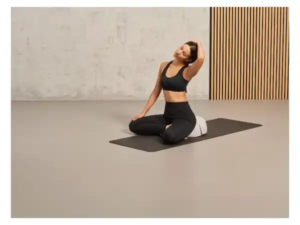 Bild 4 von CRIVIT Yogakissen 30x13cm