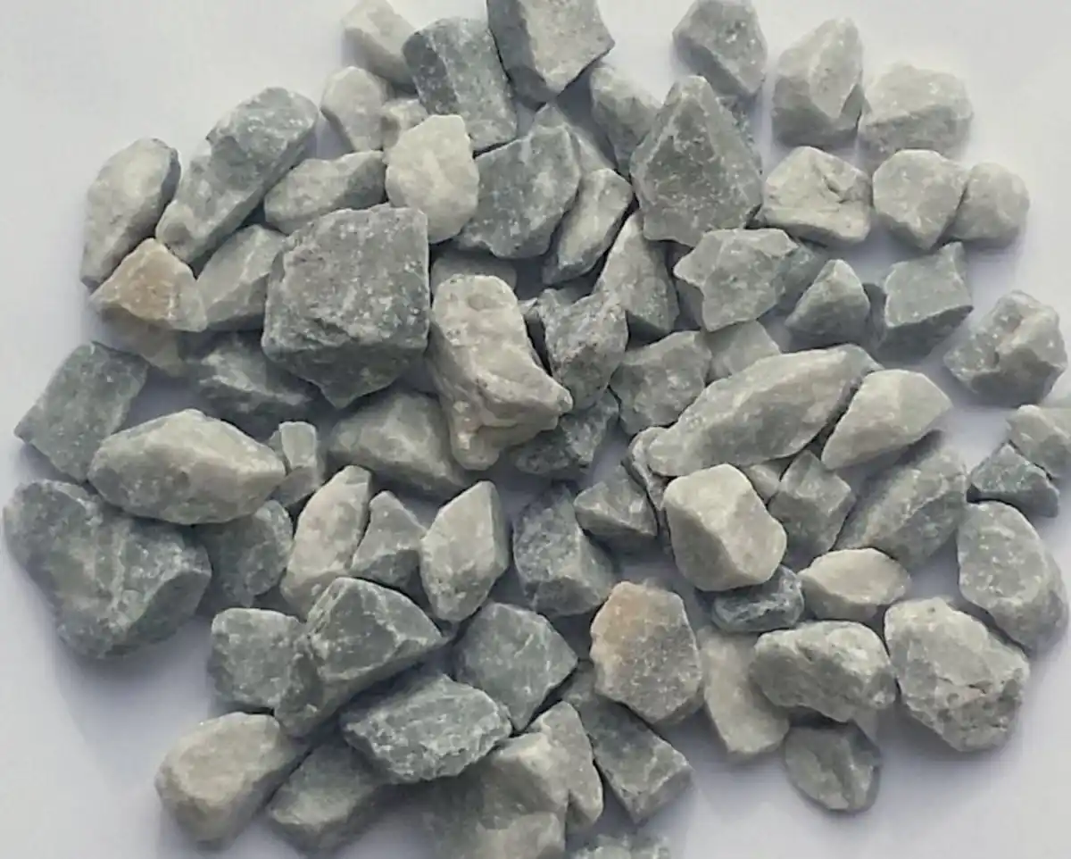 Bild 1 von Splitt Ice Blue 8 - 16 mm grau-blau 25 kg