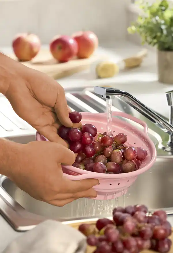 Bild 3 von IDEENWELT Faltbares Silikonsieb pink