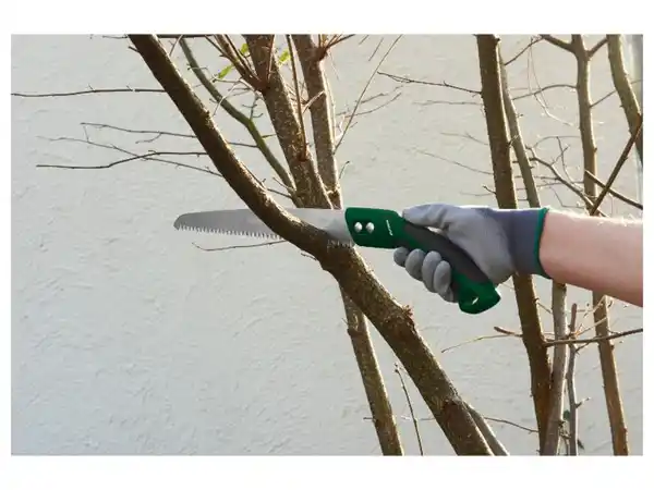 Bild 3 von PARKSIDE® Astsäge, Griff mit rutschfester Gummierung