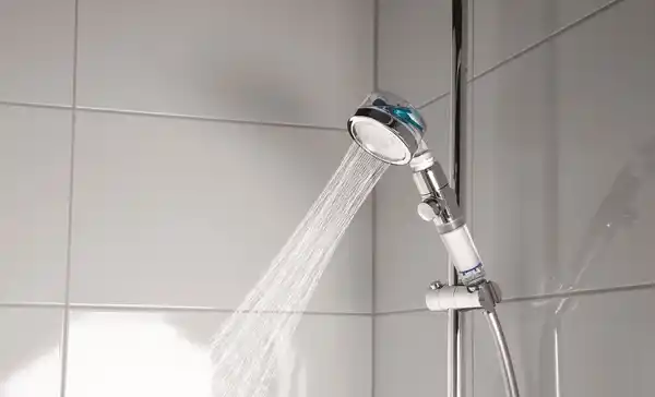 Bild 2 von Duschkopf mit Wasserstopptaste & Druckregler