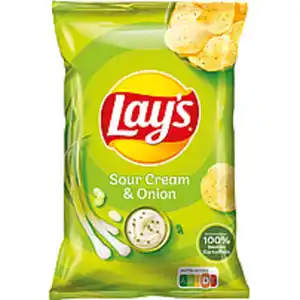 Kartoffelchips "Lays Sour Cream and Onion" mit Sauerrahm- un...