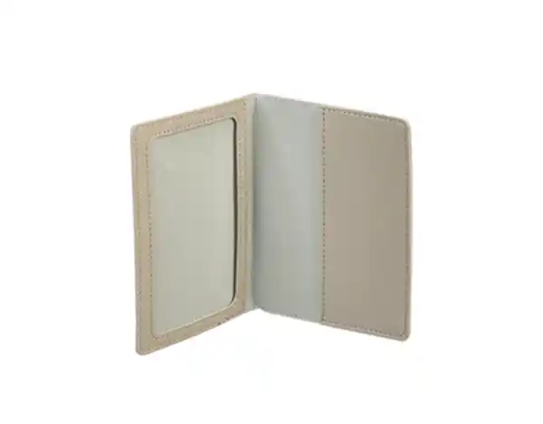 Bild 2 von Reisepasshülle