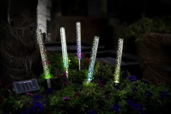 Bild 2 von LED-Solar-Garten-Sticks, 5er Set