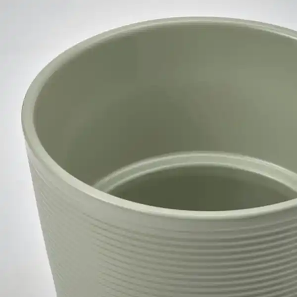 Bild 2 von BROKSPIREA Übertopf, hellgrün 9 cm