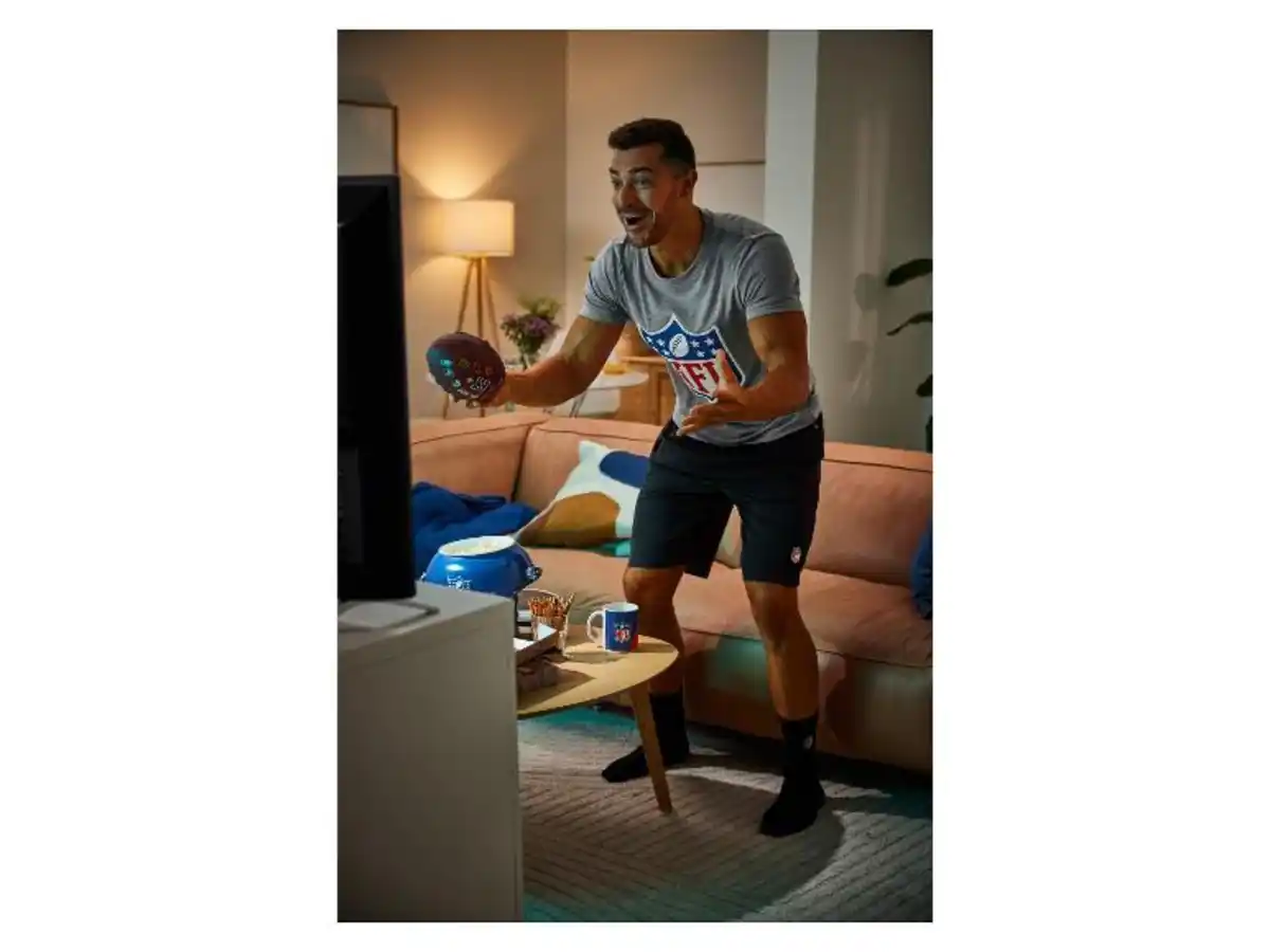 Bild 3 von Damen/Herren NFL T-Shirt mit Rundhalsausschnitt