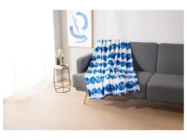 Bild 2 von LIVARNO home Kuscheldecke, 130 x 170 cm