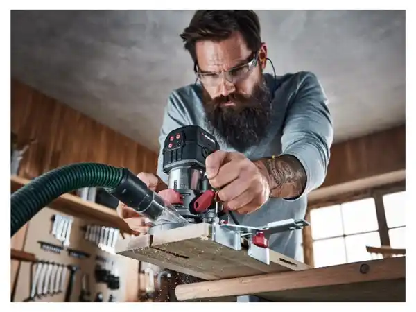 Bild 2 von PARKSIDE PERFORMANCE® Multifräse »PPMF 710 A1 «, mit Kanten-, Ober- und Winkelfräsmodul