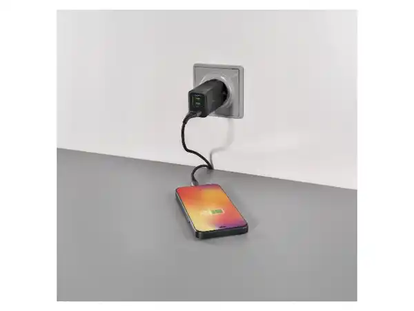 Bild 2 von TRONIC® Schnellladegerät, mit GaN-Technologie