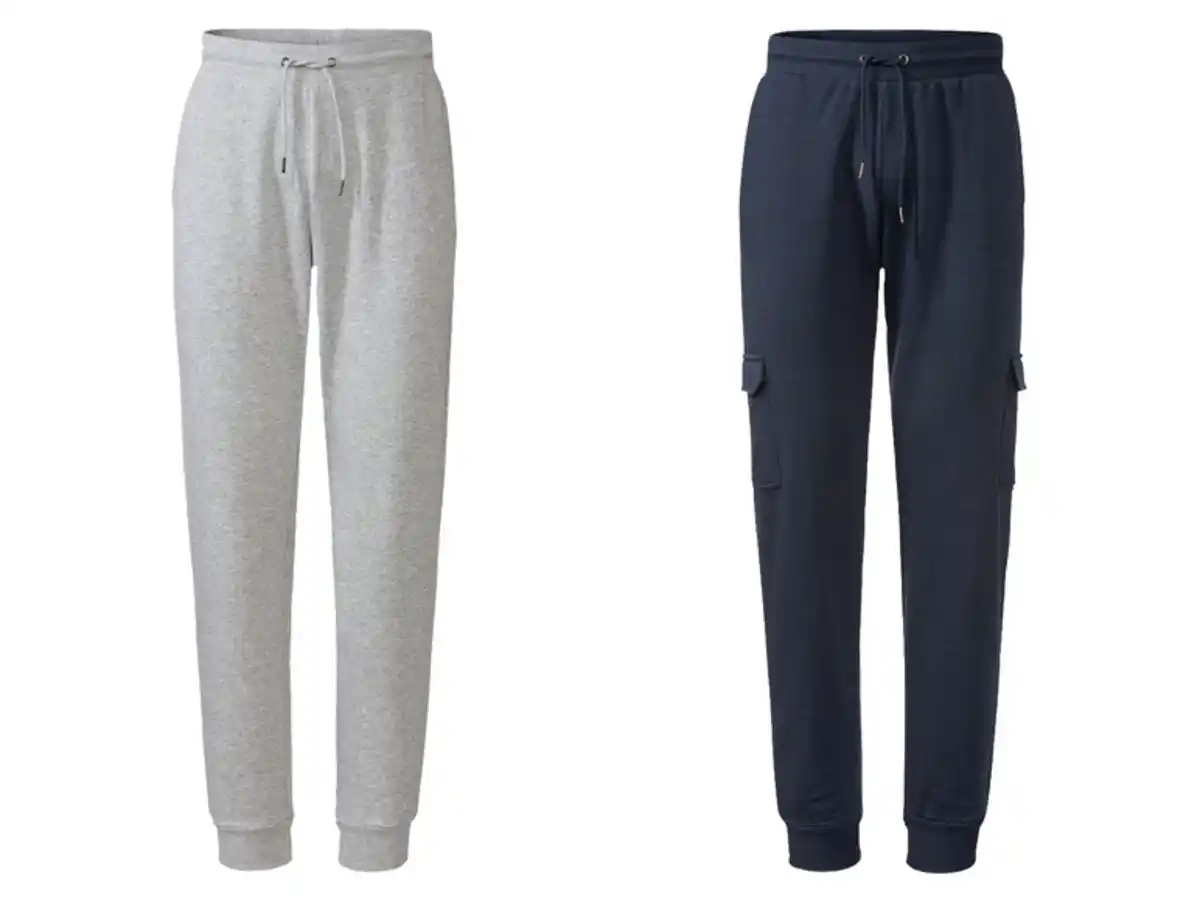 Bild 1 von LIVERGY® Herren Sweathose mit Patch und Gesäßtasche
