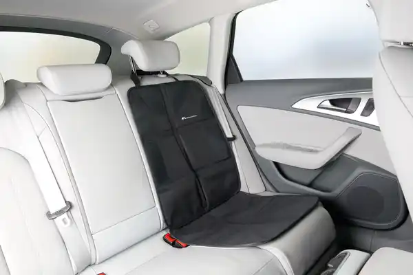 Bild 2 von bebeconfort Rücksitzschoner