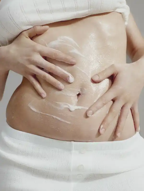 Bild 4 von Estrid The Essential Exfoliant, 200 ml