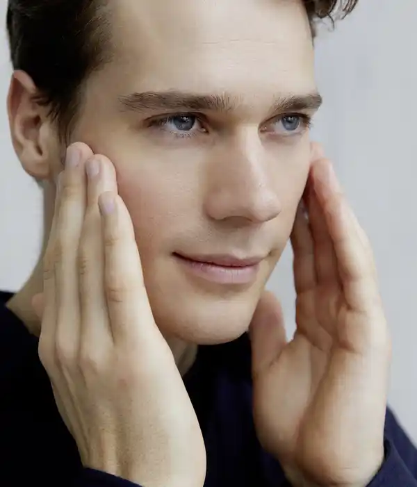 Bild 4 von NIVEA MEN Protect & Care After Shave Fluid, 100 ml