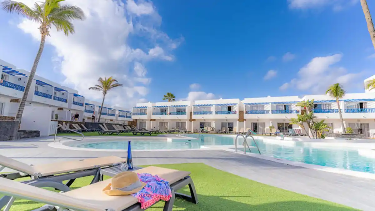 Bild 1 von Badereisen Spanien - Lanzarote: Langzeitbadeurlaub im Hotel Club Siroco Adults Only