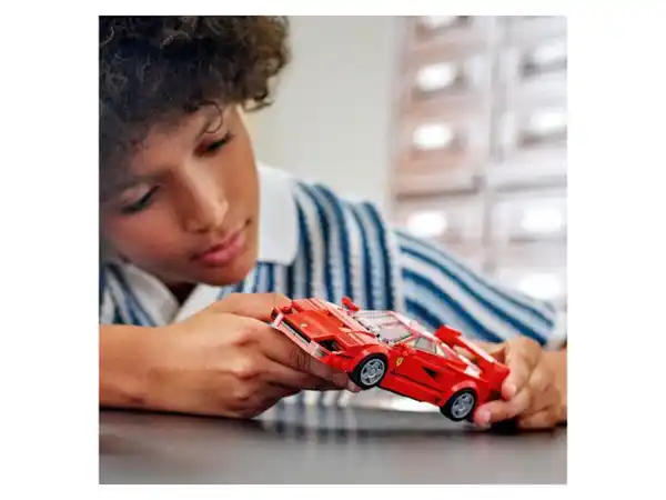 Bild 2 von LEGO® Speed Champions 76934 »Ferrari F40 Supersportwagen«