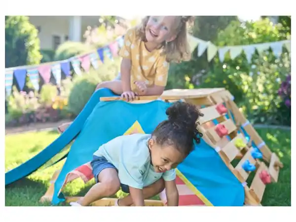 Bild 2 von Playtive Spieltipi mit Rutsche, aus Echtholz