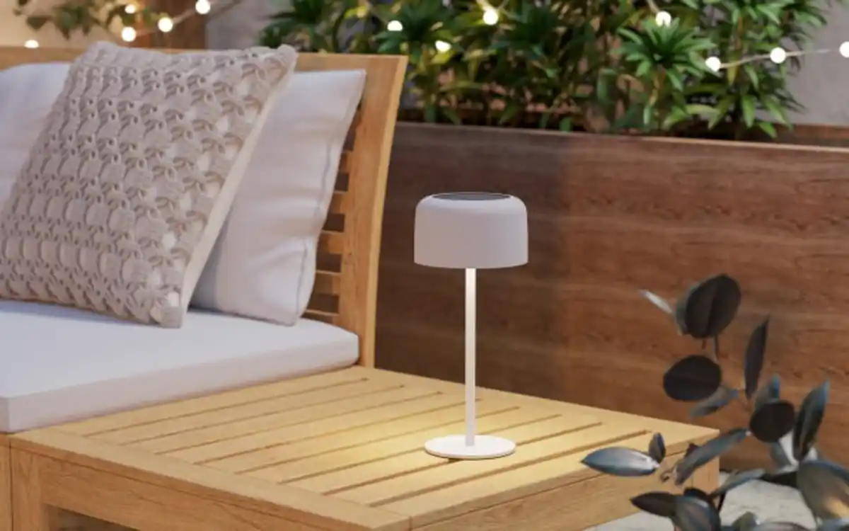 Bild 3 von LED Solartischleuchte Roccanova, weiß, inkl. Dimmfunktion