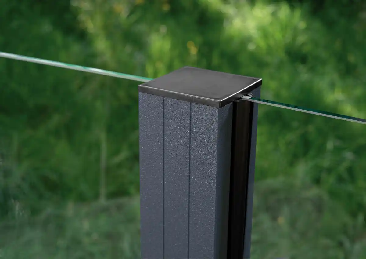 Bild 1 von Ambiente Aluminium-Pfosten 240 cm, 68 x 68 mm, Anthrazit Struktur 7016