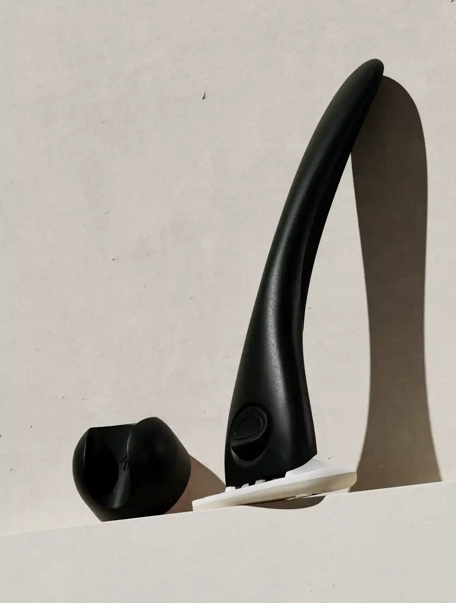 Bild 3 von Estrid Starter Kit Onyx Rasierer